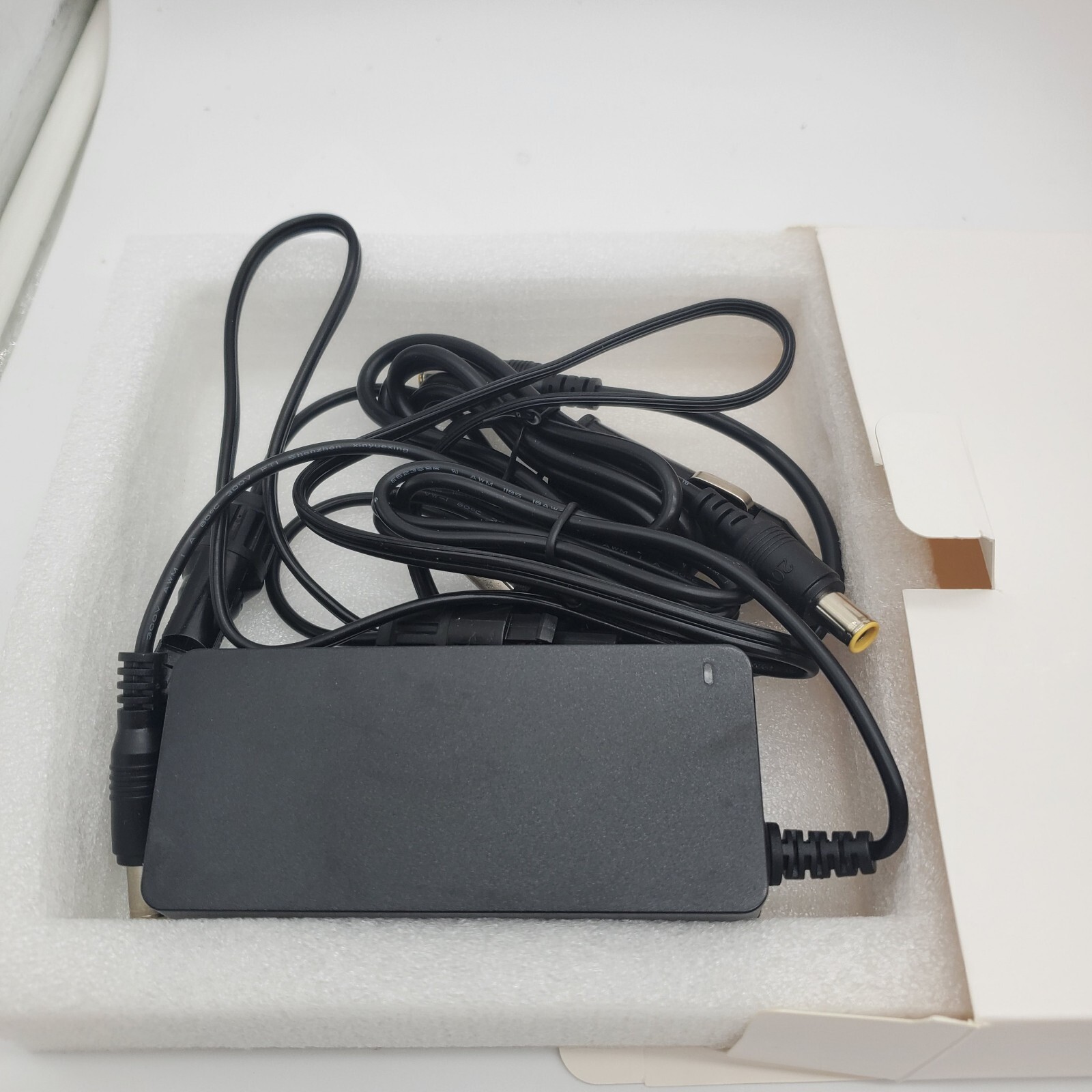 EBL Portable Power Station 300 110V/330W Pure Sine Wave Solar Generator