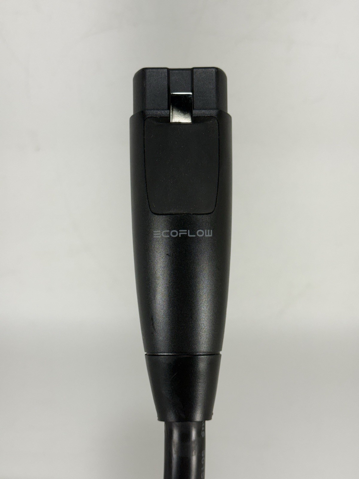 EcoFlow Double Voltage Hub for DELTA Pro Portable Power Stations