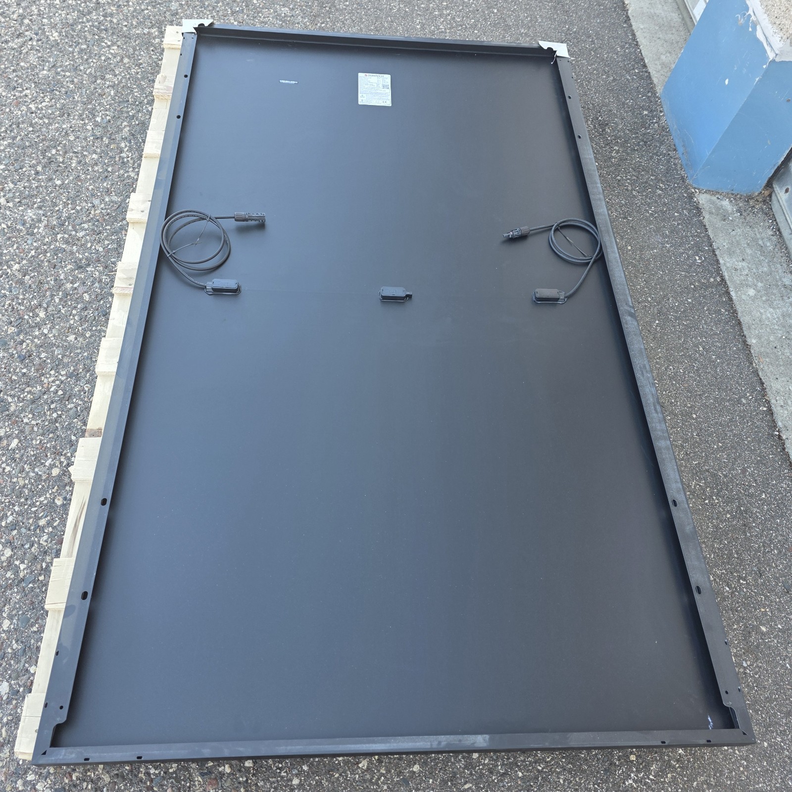 Suntech STP370S-B60/Wnhb 370W Solar Panels Lot of 10 Mono High Efficiency