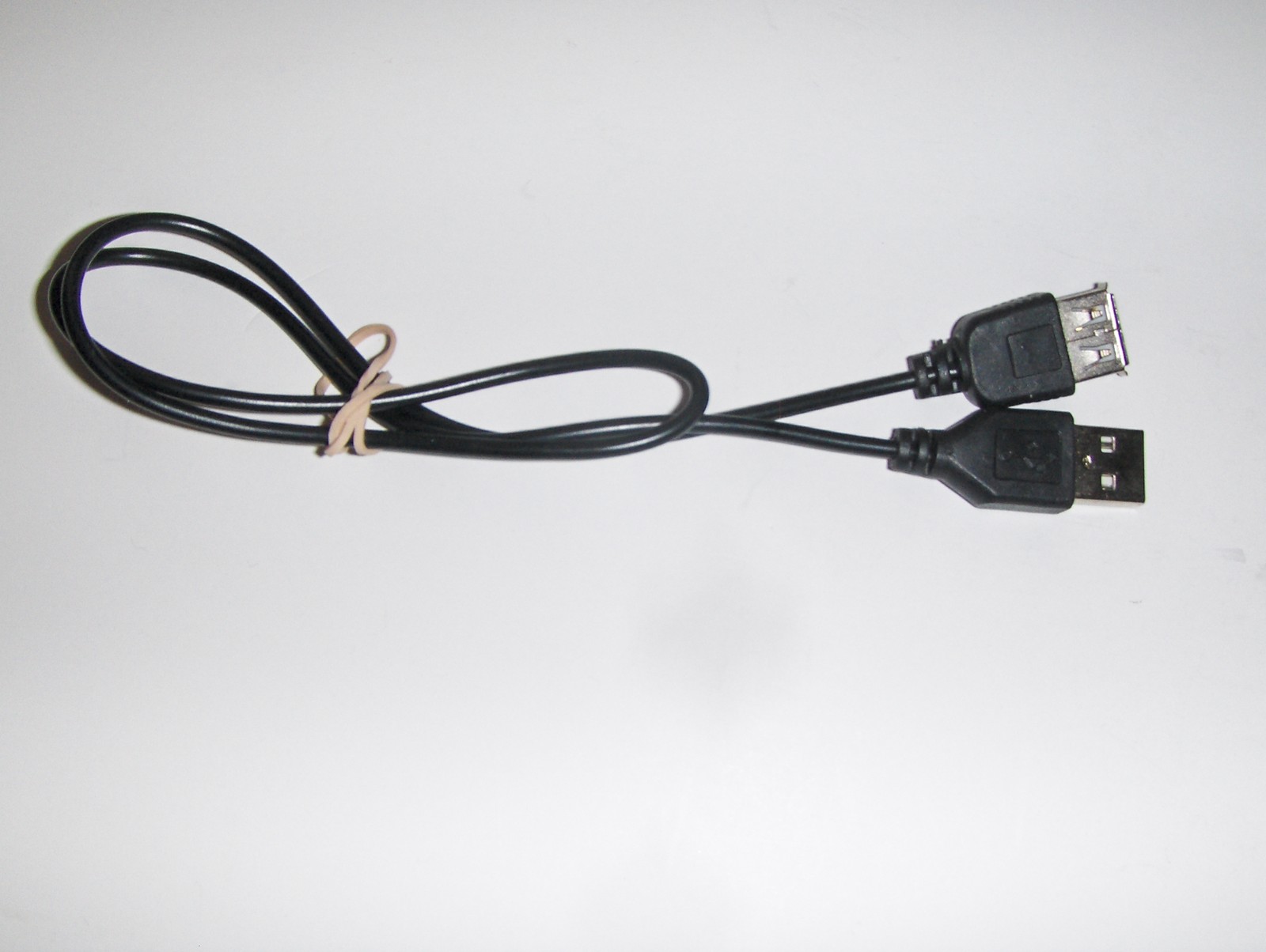 USB-alligator clip combo set turn your solar panel into a phone charger diy
