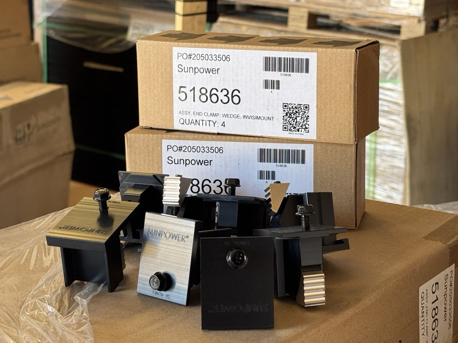 8pcs SunPower 518636 End Clamp, Wedge, InvisiMount, Two Boxes