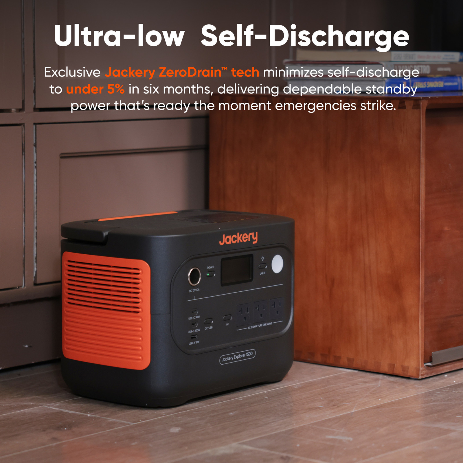 Jackery Explorer 1500 v2 Solar Generator with 100 Air Solar Panel BRAND NEW
