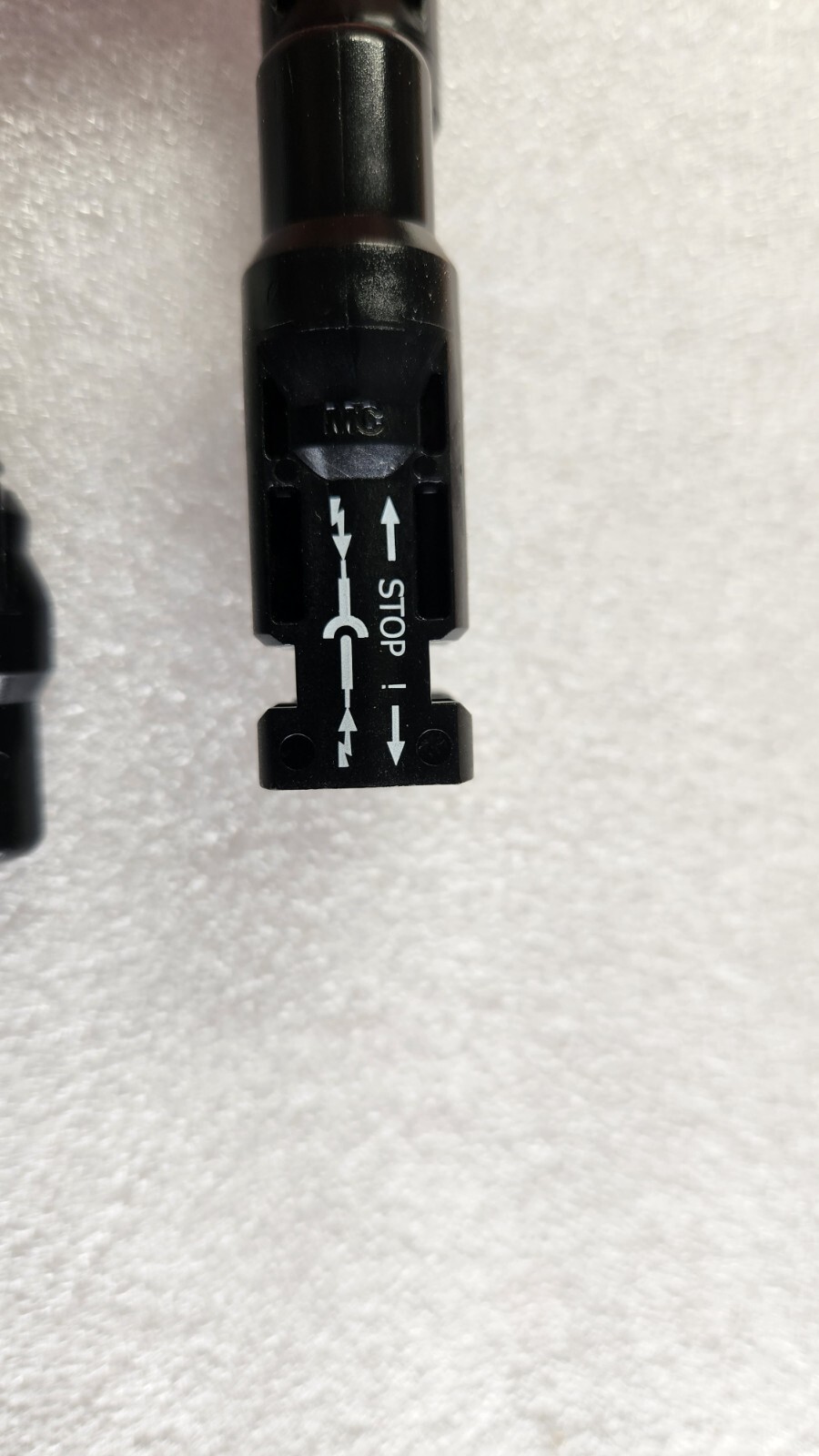 10 AWG Solar Panel Extension Cable PV Wire Solar Connectors Pair Black/Red 25 FT