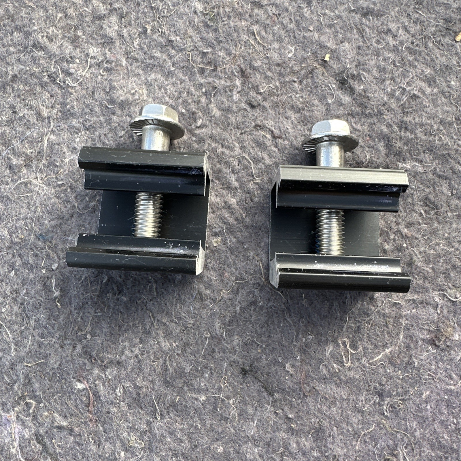 Ironridge, Aire Dock, Black (Priced as 2 Pack)