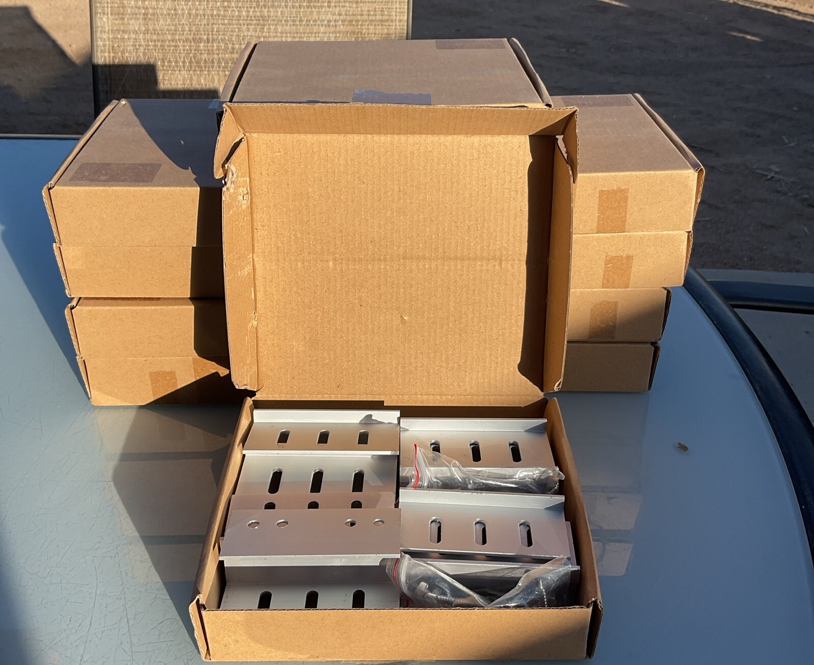 *NEW* Box Of 8 Solar Panel PV Solar Clips W/ Hardware – Multiple Qty. Available