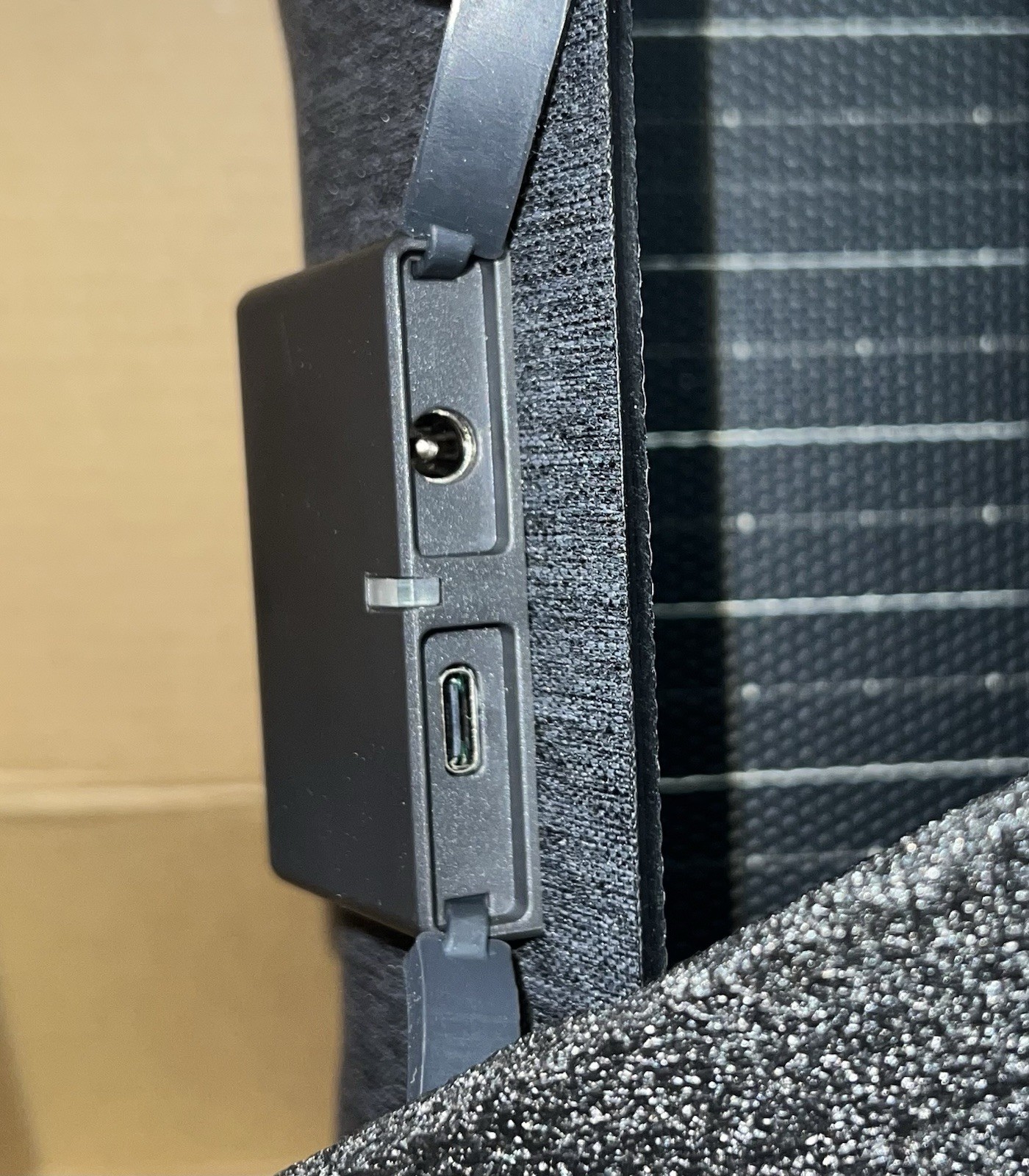 EcoFlow 45-Watt TOPCon Portable Solar Panel Up to 25% Conversion Rate, IP68, Ide