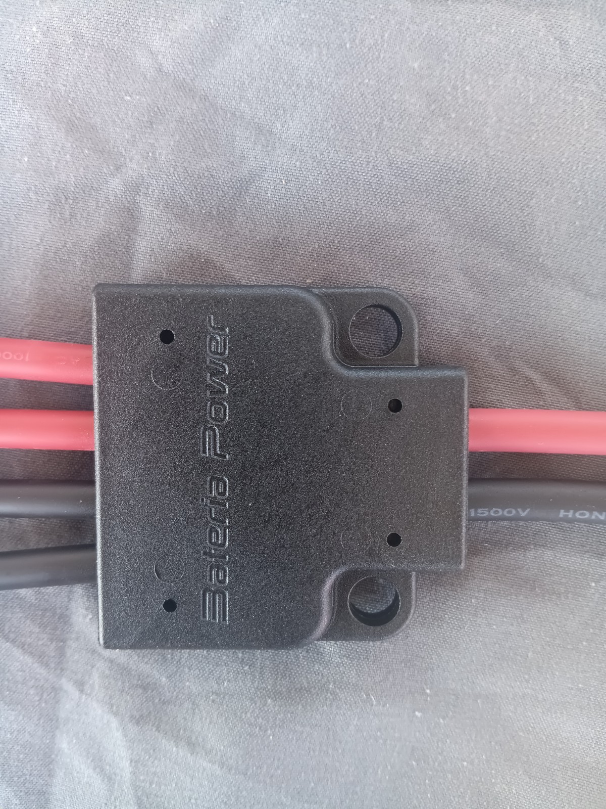 Solar Parallel Connectors for 2-3 Solar Panels, 2 to 6 Solar Connectors Cable
