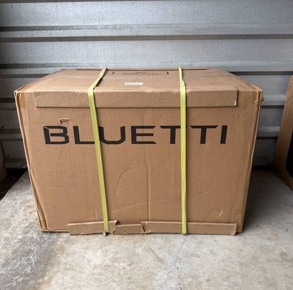 BLUETTI Apex 300 Portable Power Station