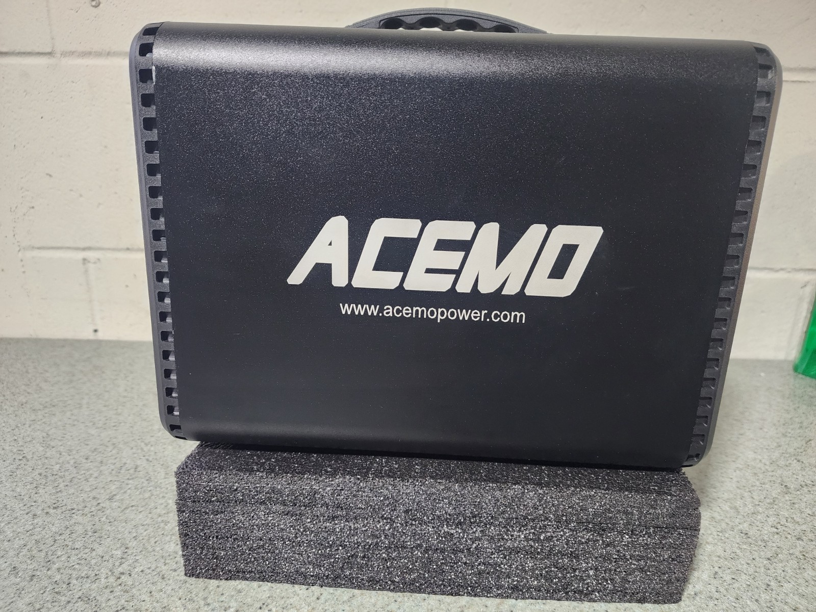 ACEMO Power Station P7 666Wh LiFePO4 with 2×700W AC Outputs & 360W