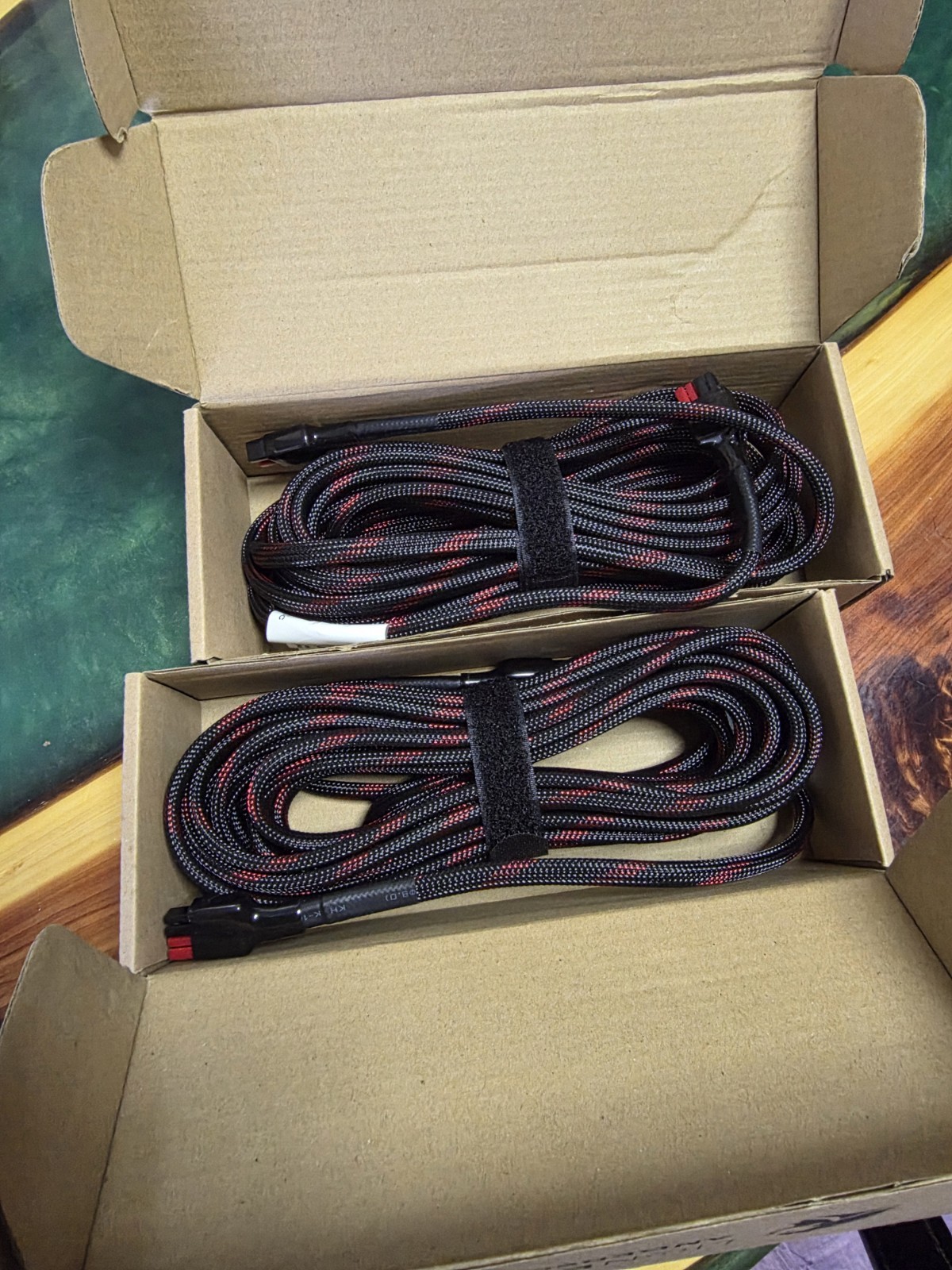 Lion Energy 25 ft Solar Power Connector Anderson Cable 25a Capacity Nylon Sheath