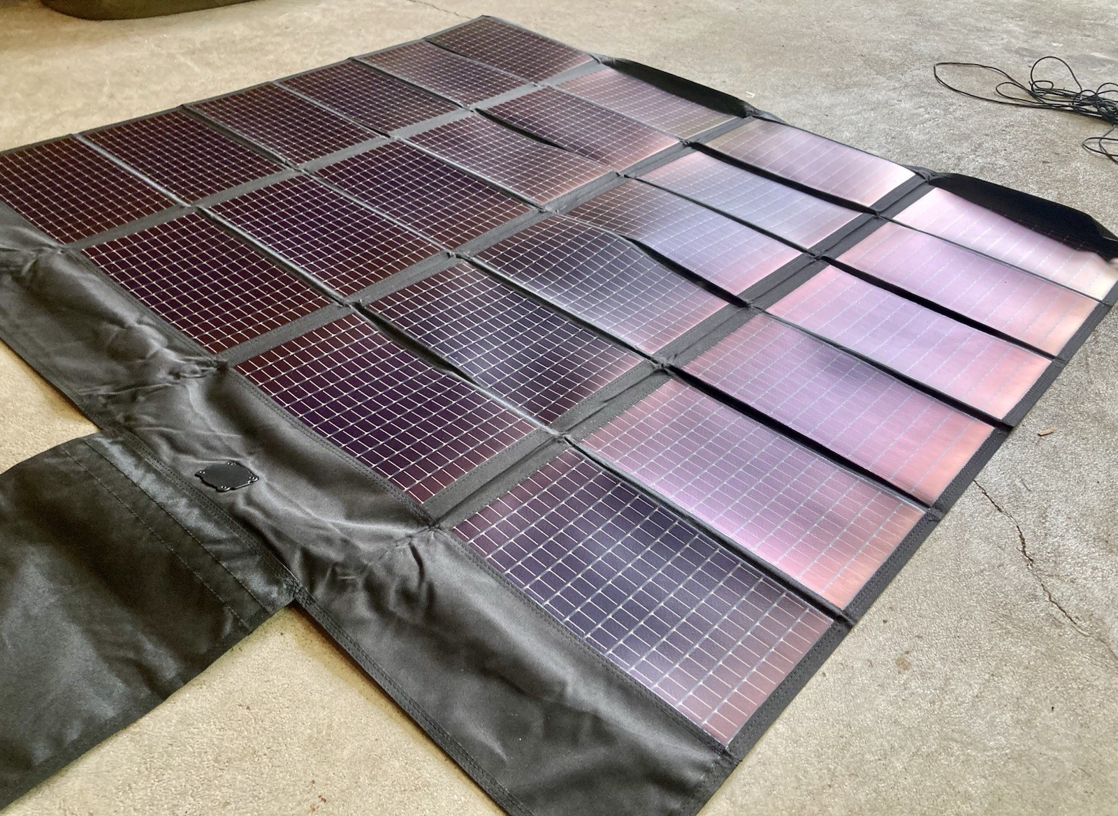 NEW “PowerFilm Solar” 60 Watt Foldable Solar Panel F16-3600 w/ Paper & Adapter!