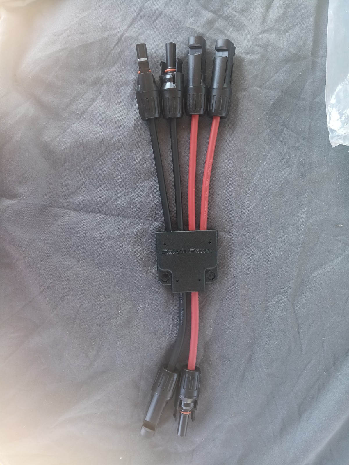 Solar Parallel Connectors for 2-3 Solar Panels, 2 to 6 Solar Connectors Cable