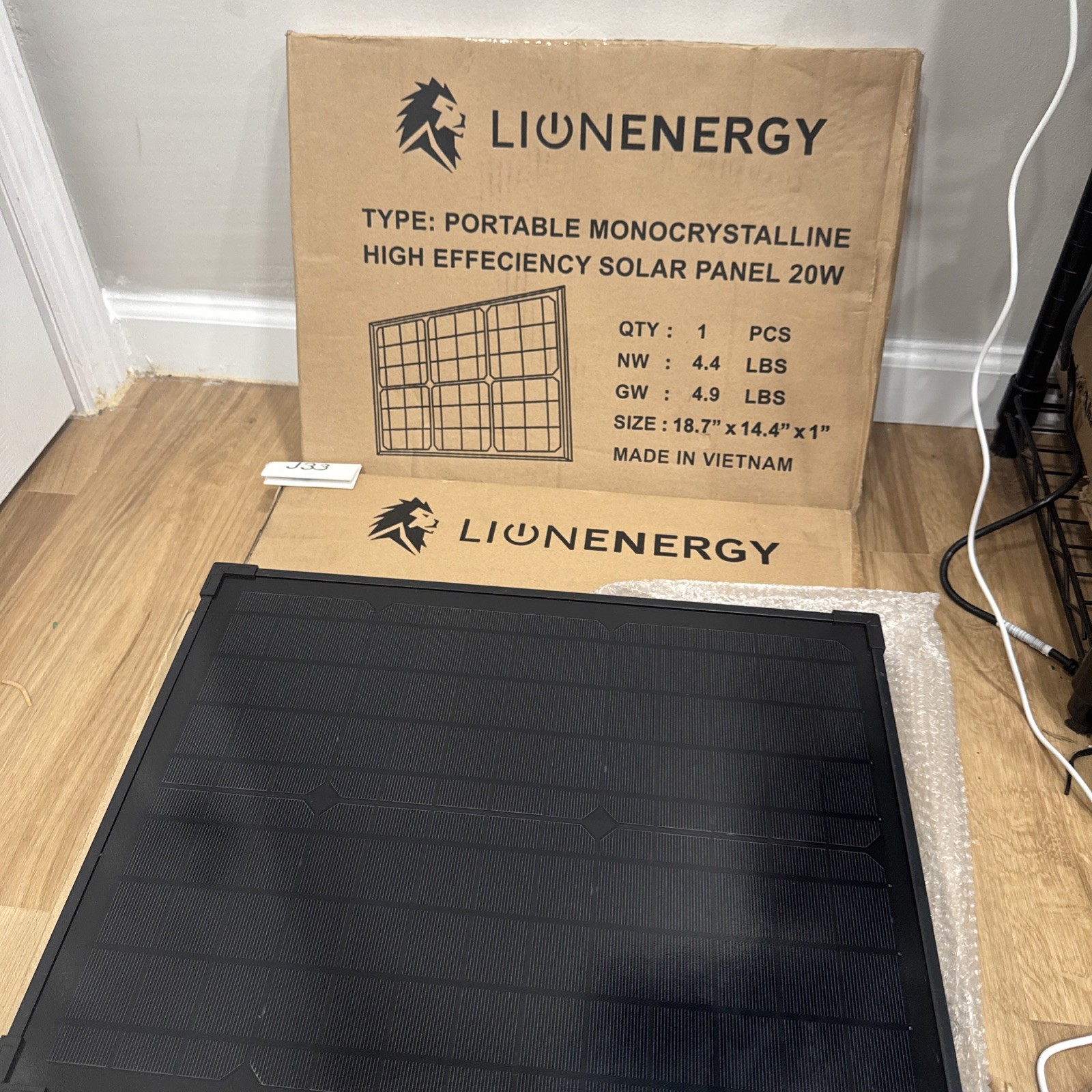lion energy solar panel 20 watt (NEW) Lot Of 3