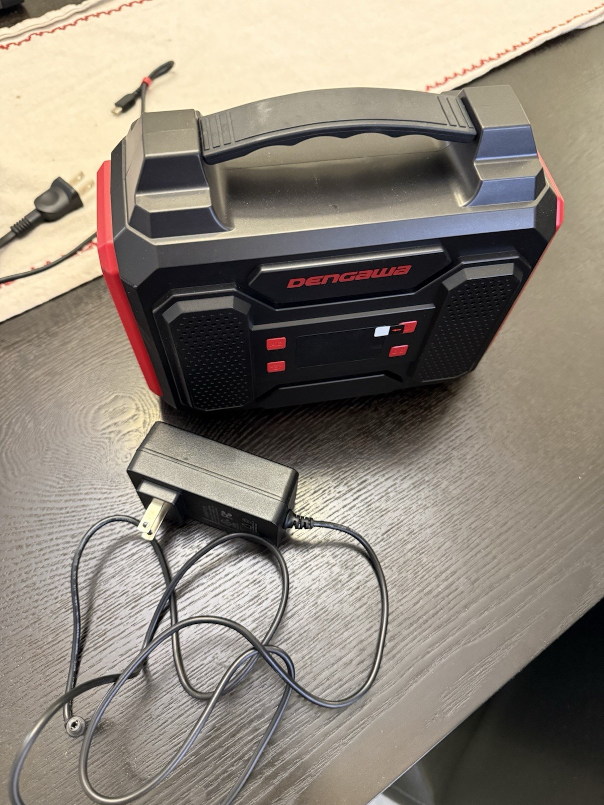 Dengawa 250W Portable Power Station Bank Backup Battery Pack Solar Generator