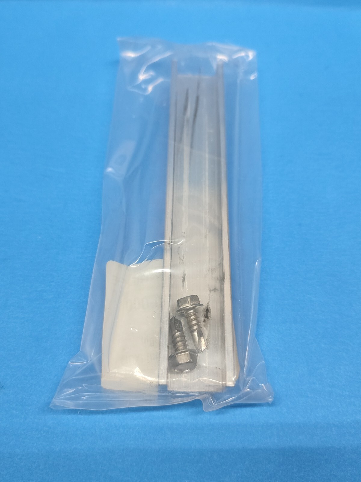 Iron ridge Solar Mounts 29-7000-000 Rev A , 22 Kits( 1 Per Kit)