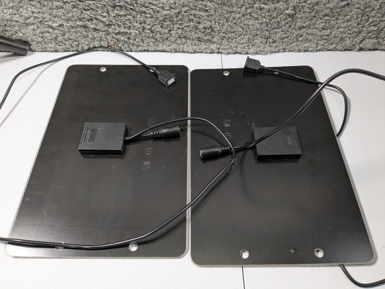 Lot (2) 5W 6V Small Solar Panels USB Charger Power Bank Charging Plates