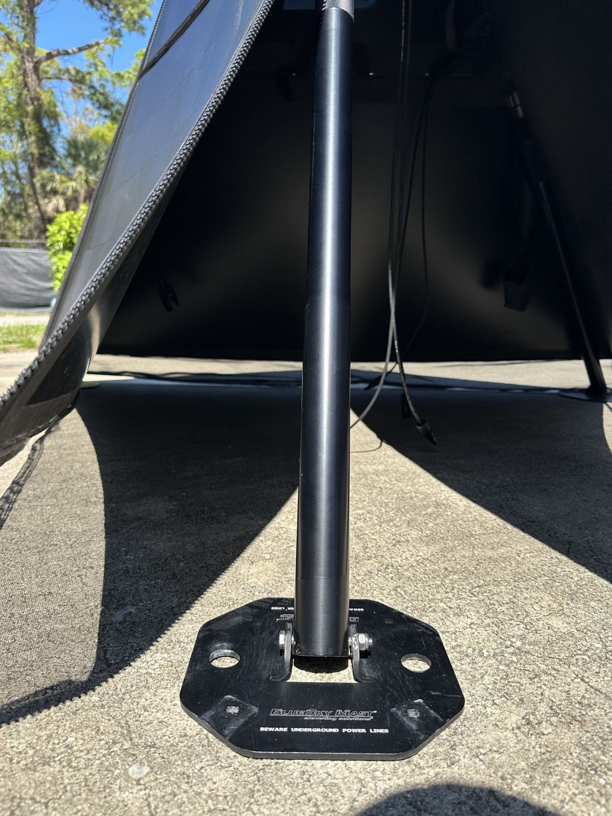 12V-48V 450W Solar Array for Tripod