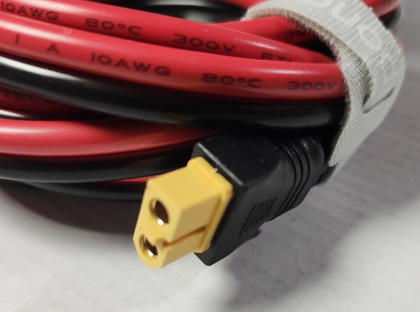 8ft 10AWG XT60 Solar Panel Extension Charging Cable