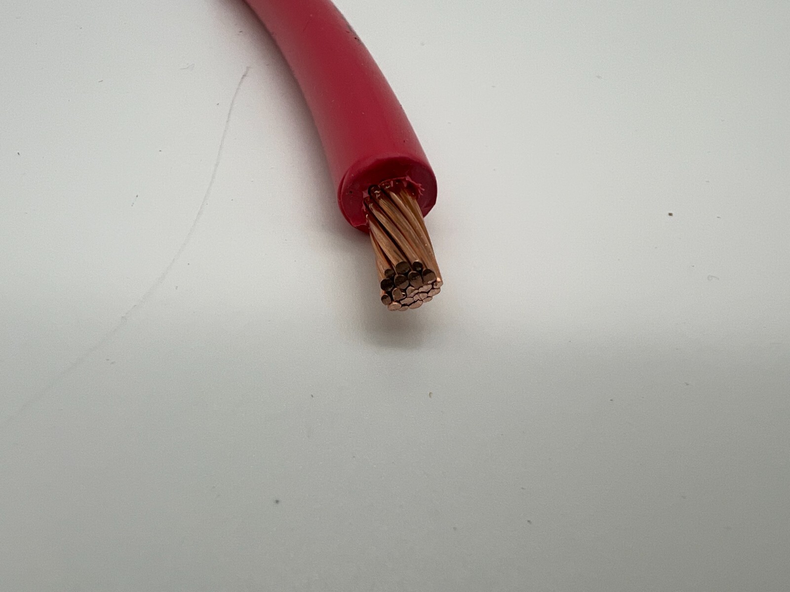 Solar PV 6 AWG cables black and red 19 strands copper wire UL listed made in USA
