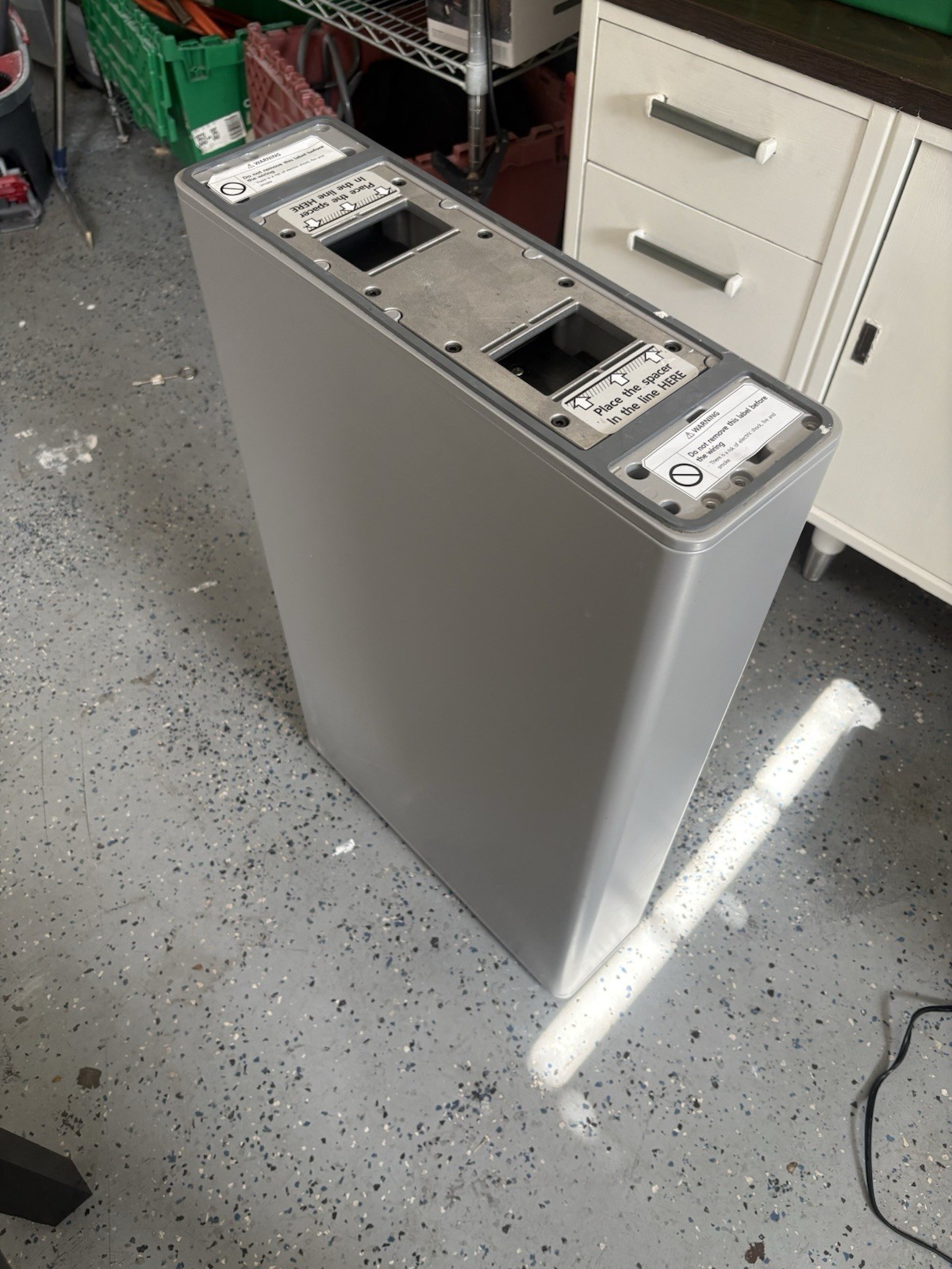 LG RESU16H Prime lithium-ion battery