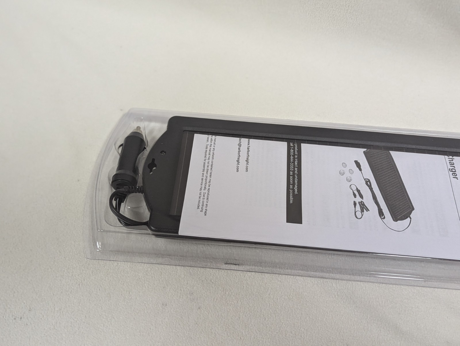 Thunderbolt Magnum Solar 1.5 Watt Battery Charger Solar Power ~ NEW NIB