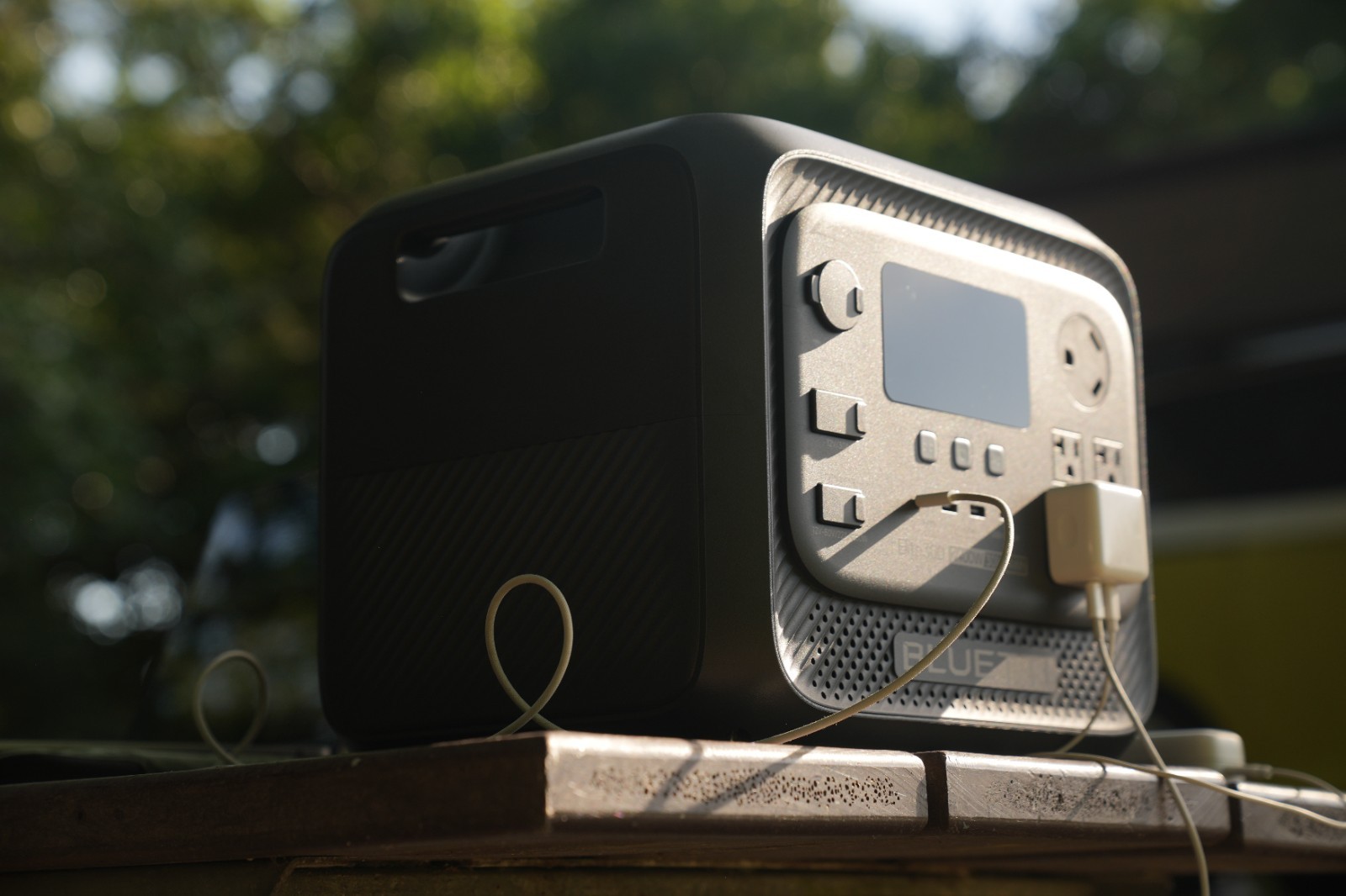 BLUETTI Elite 300 Portable Power Station | Used for Photos Only