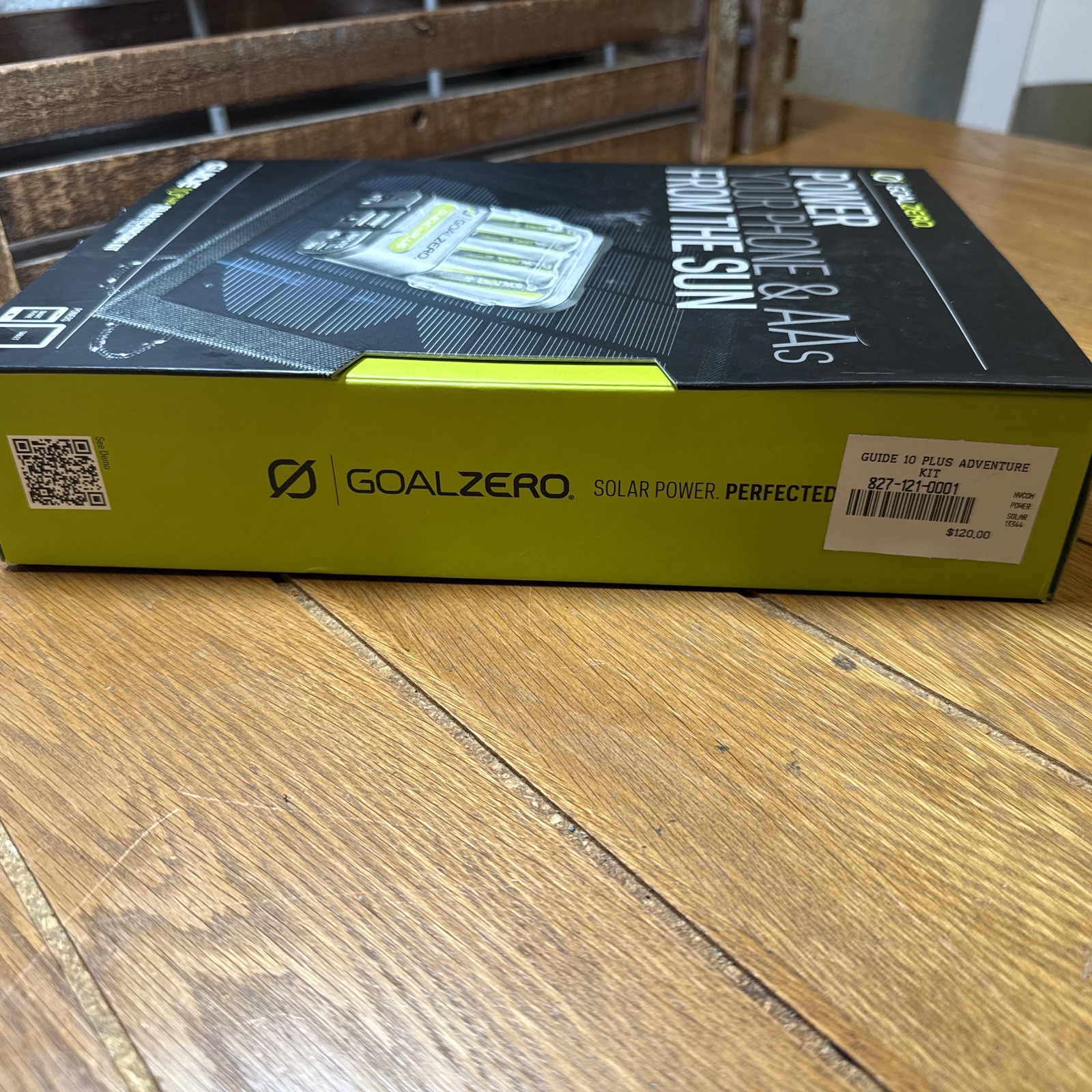 Goal Zero Guide 10 Plus Solar Charging Kit Recharger $ Solar Panel