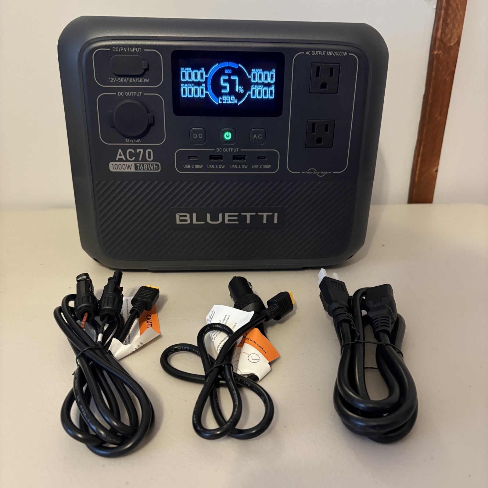 BLUETTI AC70 Portable Power Station 768Wh LiFePO4 1000W – Open Box – Tested Only