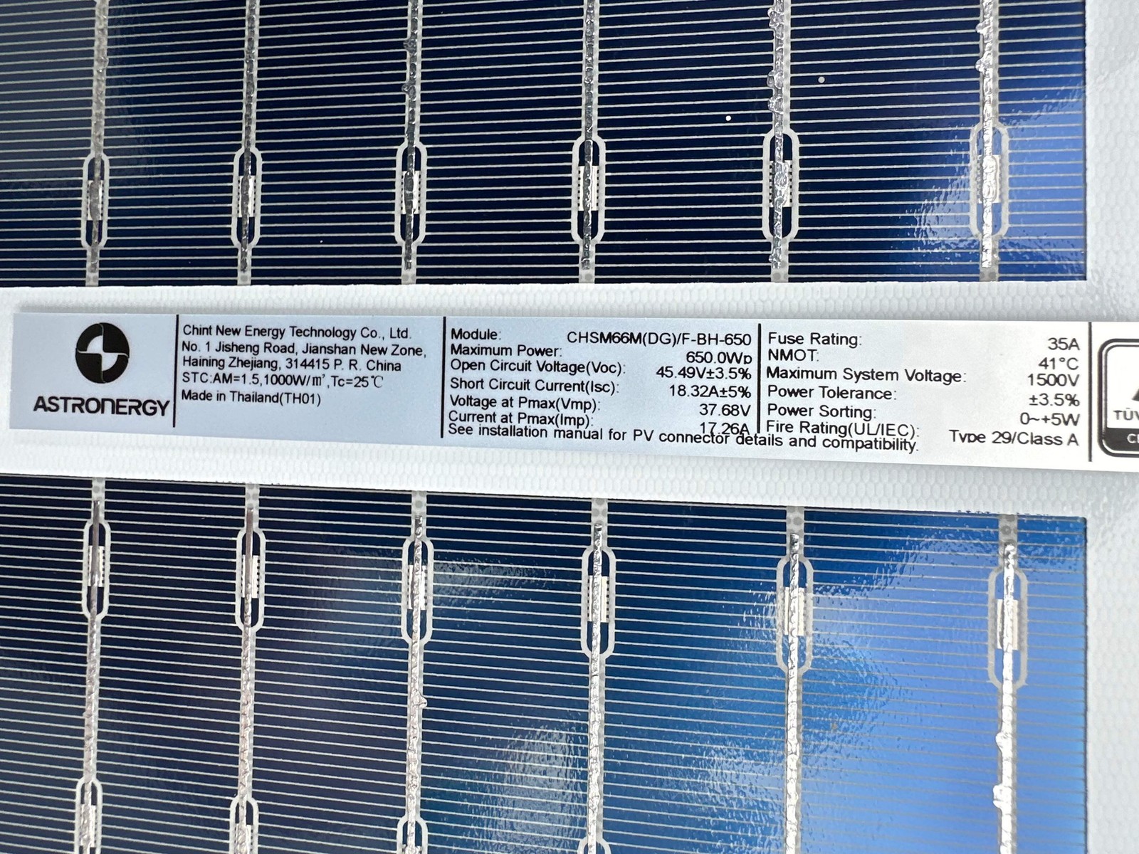 28 Pack Astronergy 650 Watts Bifacial Mono PERC Solar Panel 1500V CHSM66M(DG)