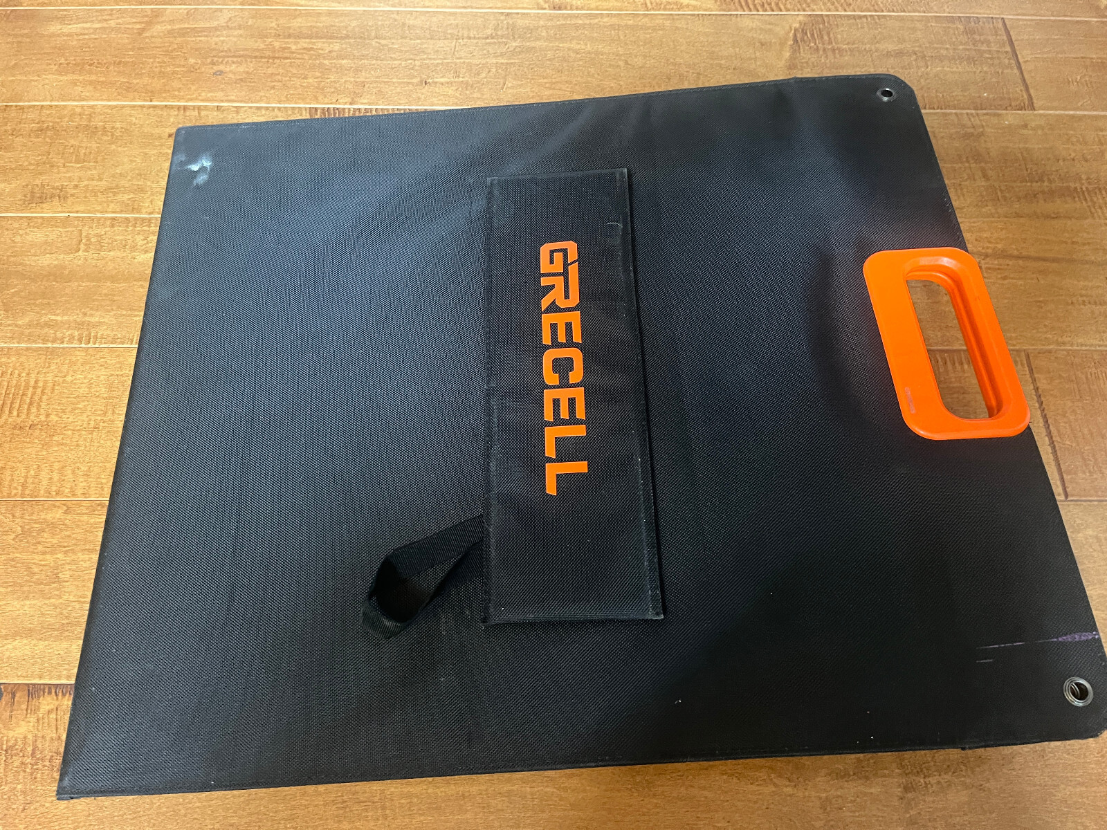 GRECELL 100W Portable Solar Panel Power Bank SP-100