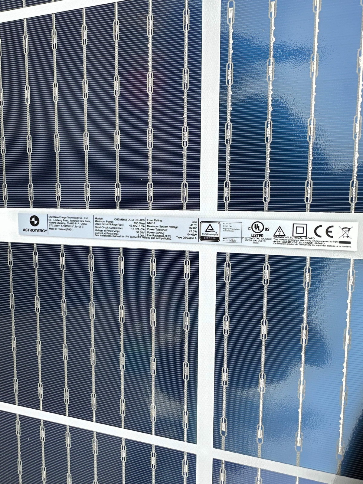 28 Pack Astronergy 650 Watts Bifacial Mono PERC Solar Panel 1500V CHSM66M(DG)
