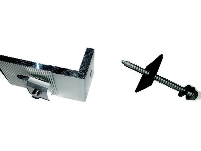 Solar Rail kit for mounting 4 panels with clamps and L brackets