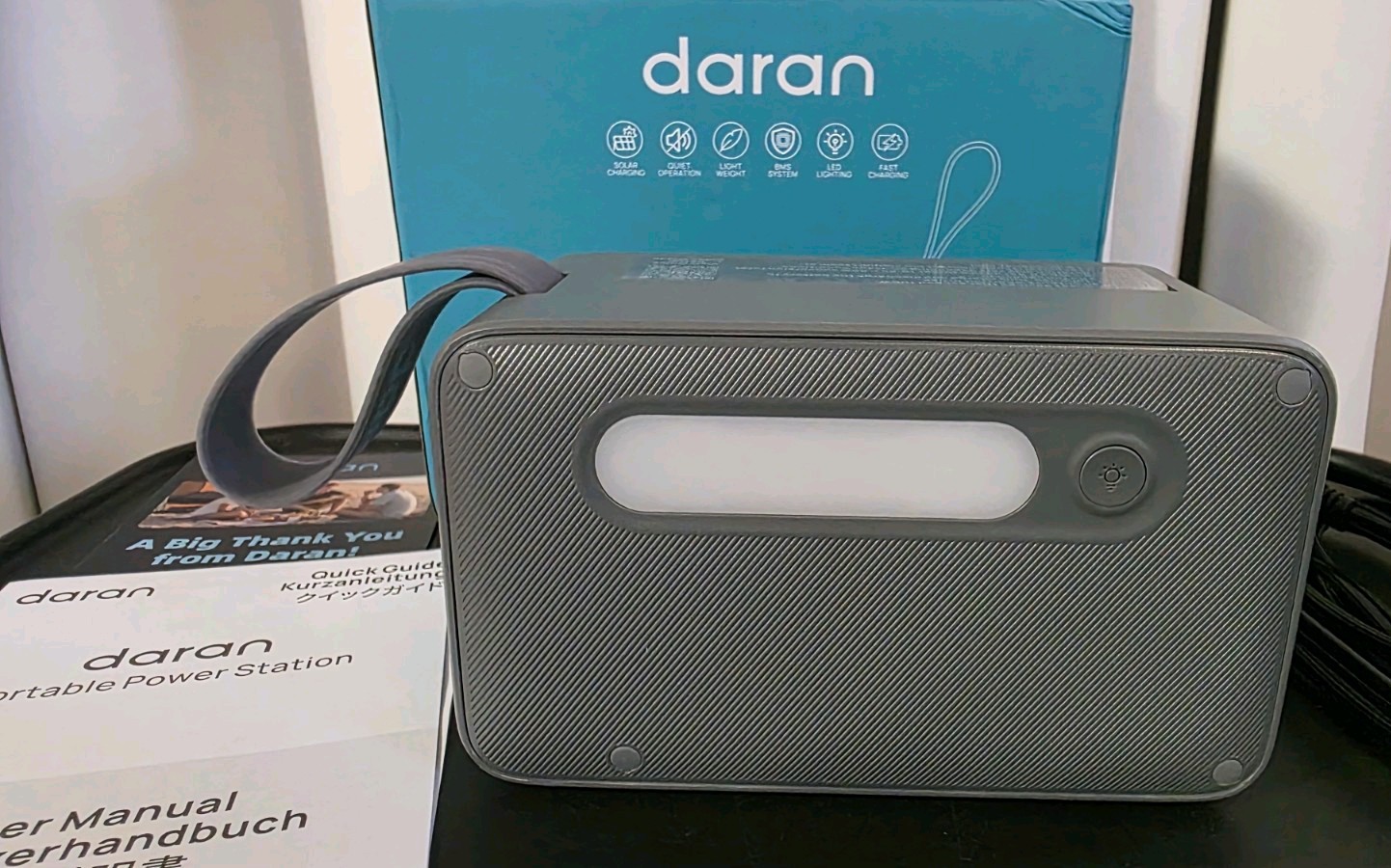 Daran YouYo R100 Lightweight and Compact Portable Power Station 100W
