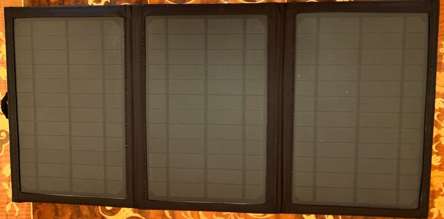Renogy E.FLEX 21 Portable Solar Panel (R21EF-US)