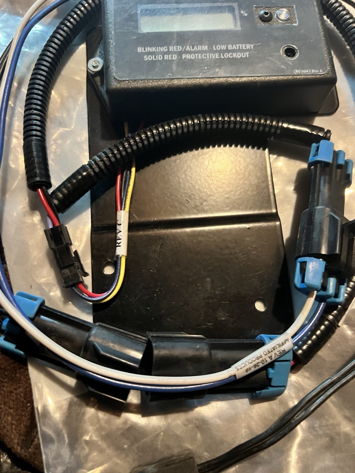 Battery Monitor Alarm Module w Harness Low Battery Lockout 403043 Rev A