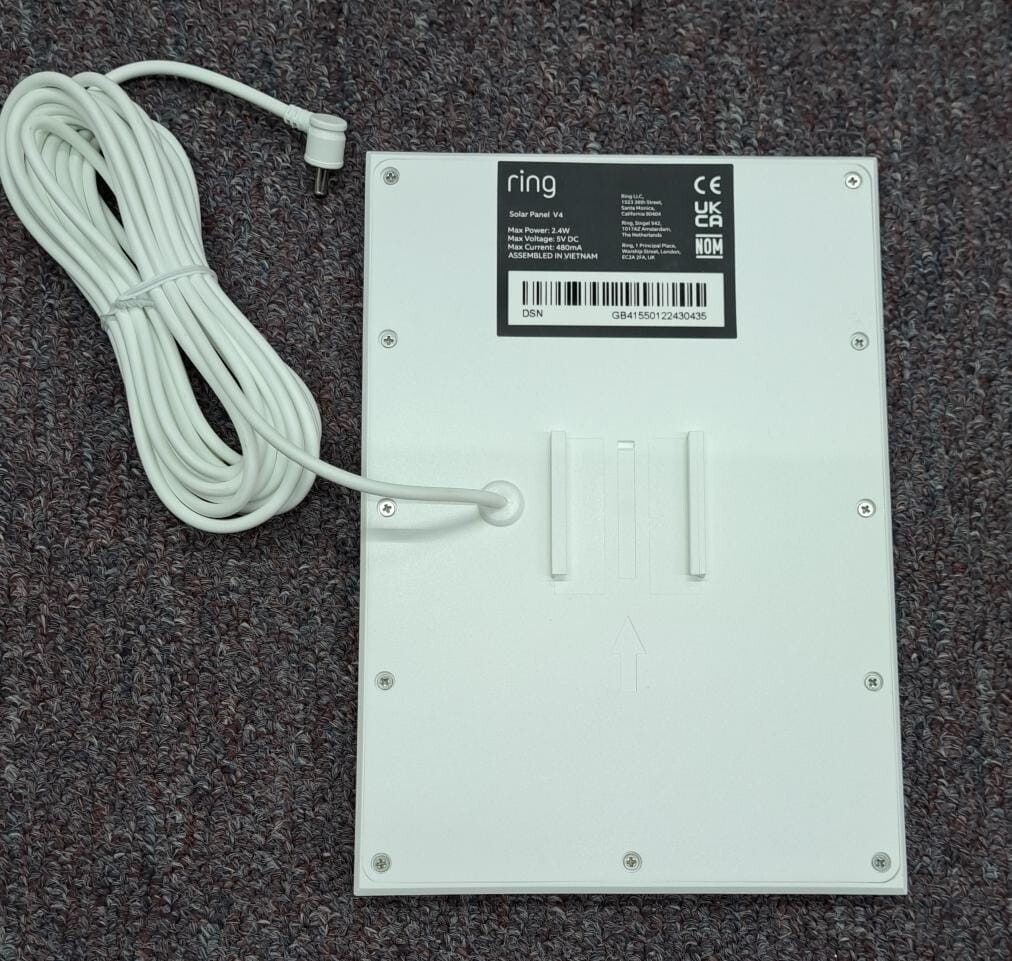 Ring Solar Panel Rechargeable Power for Ring Devices -open box b921
