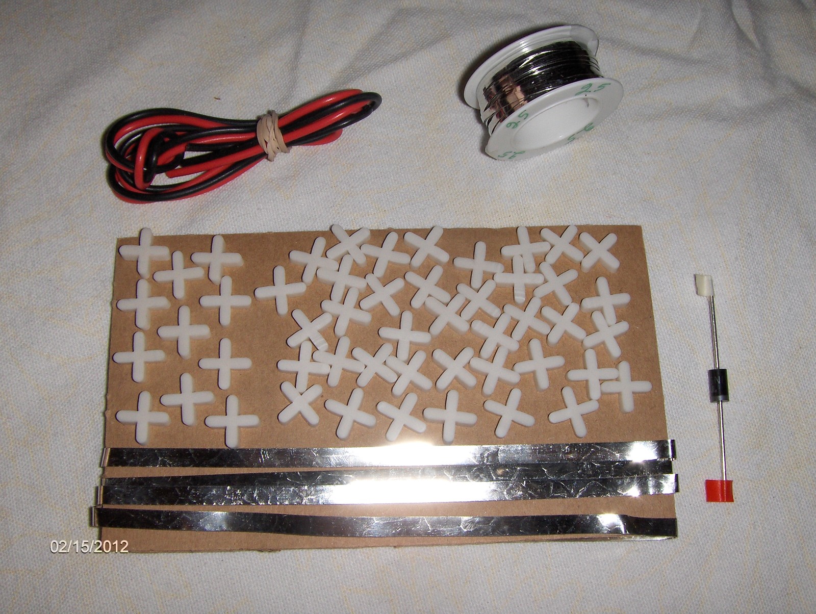 Learn to build your own solar cells panels diy kit AND 10 AMP CHARGE CONTROLLER