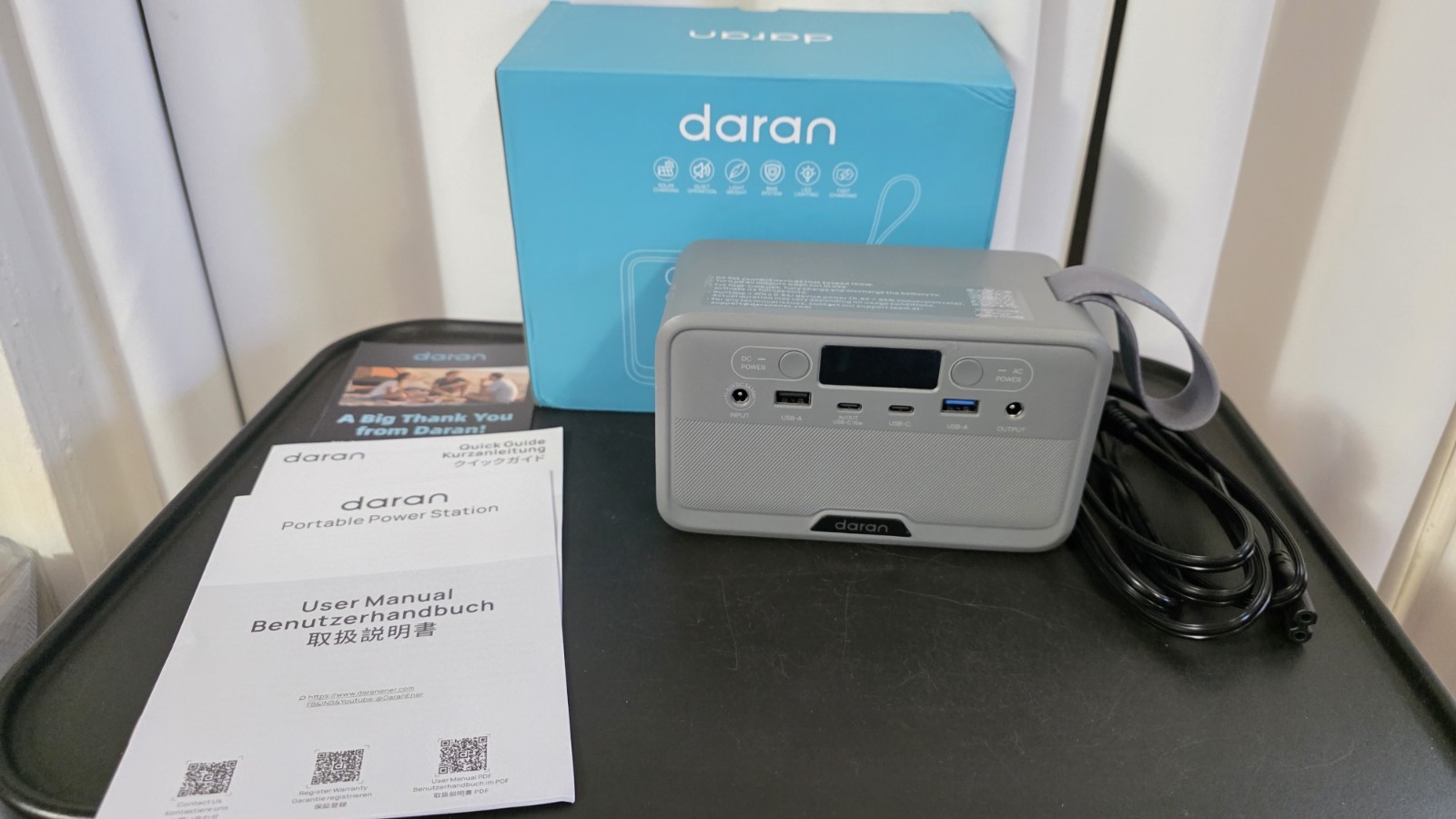 Daran YouYo R100 Lightweight and Compact Portable Power Station 100W