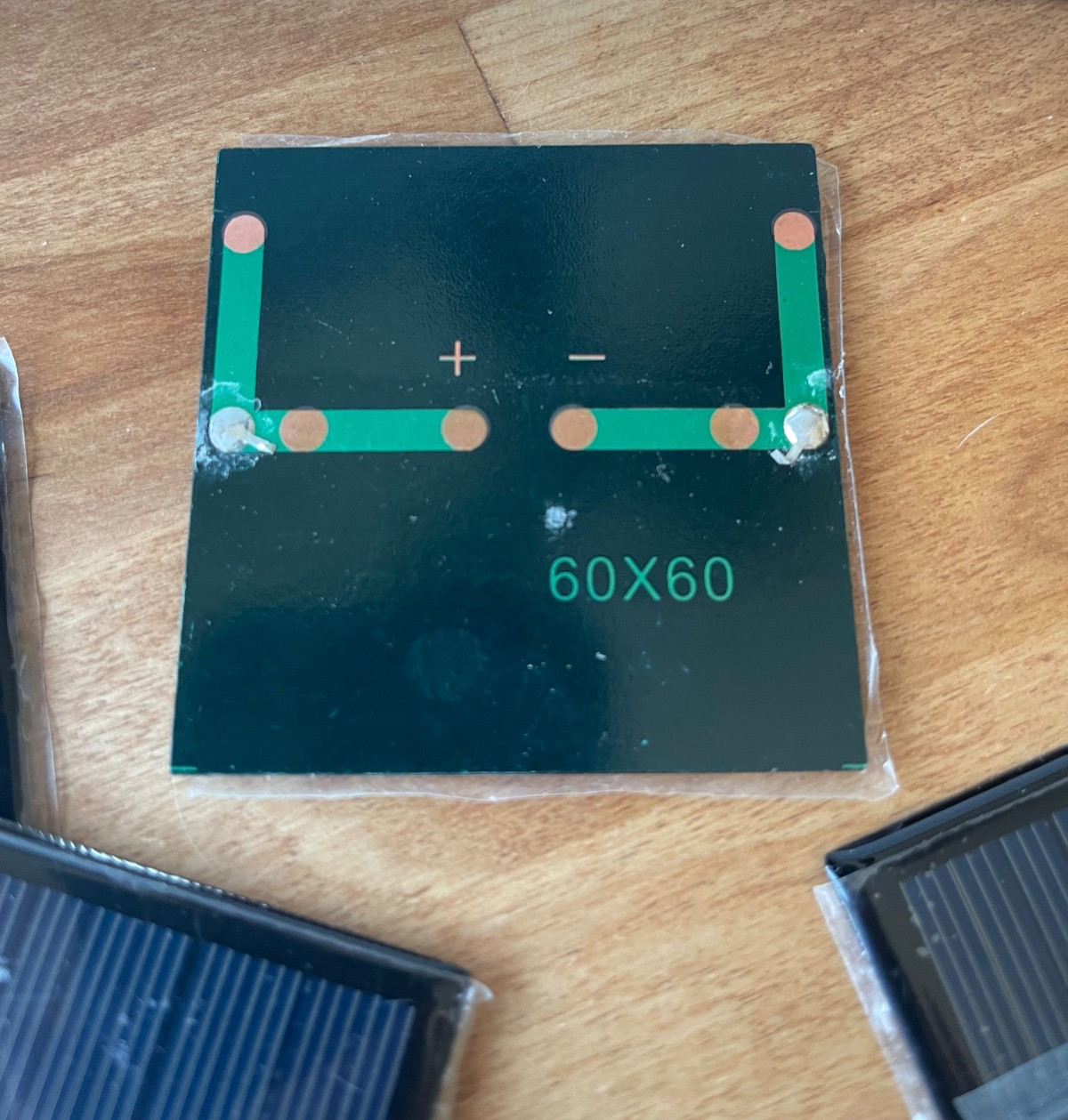 6Pcs 5.5V 80mA Mini Solar Panels 2.36″x2.36″ for DIY Electric Toy Materials …