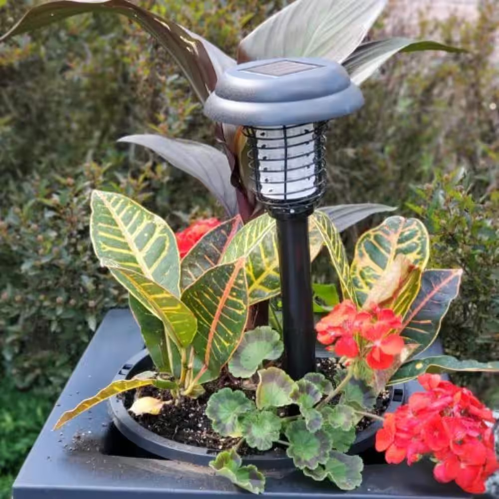 GREENSTRIKE 2 in 1 Solar & Zapper Stake Light Mosquito Repellent (2-Pack)
