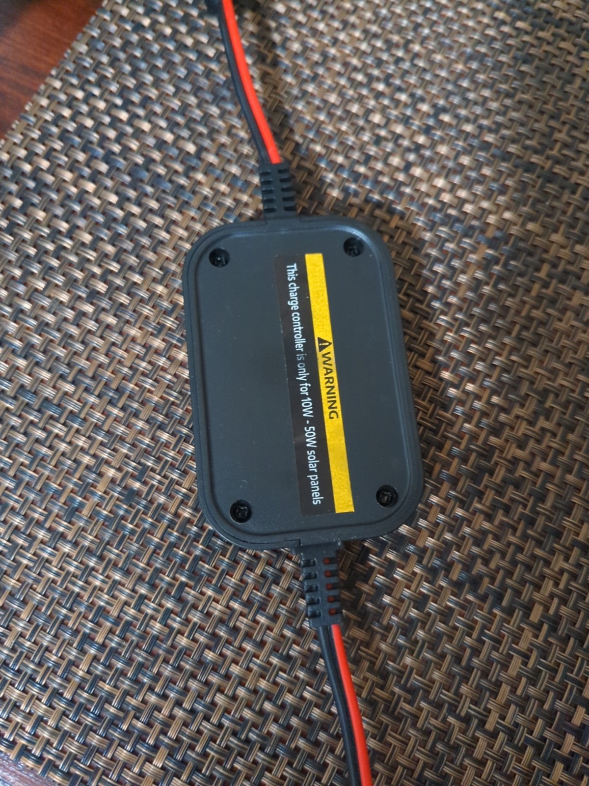 Voltset 12V MPPT Solar Charge Controller for AGM, Gel, LiFePO4 Batteries