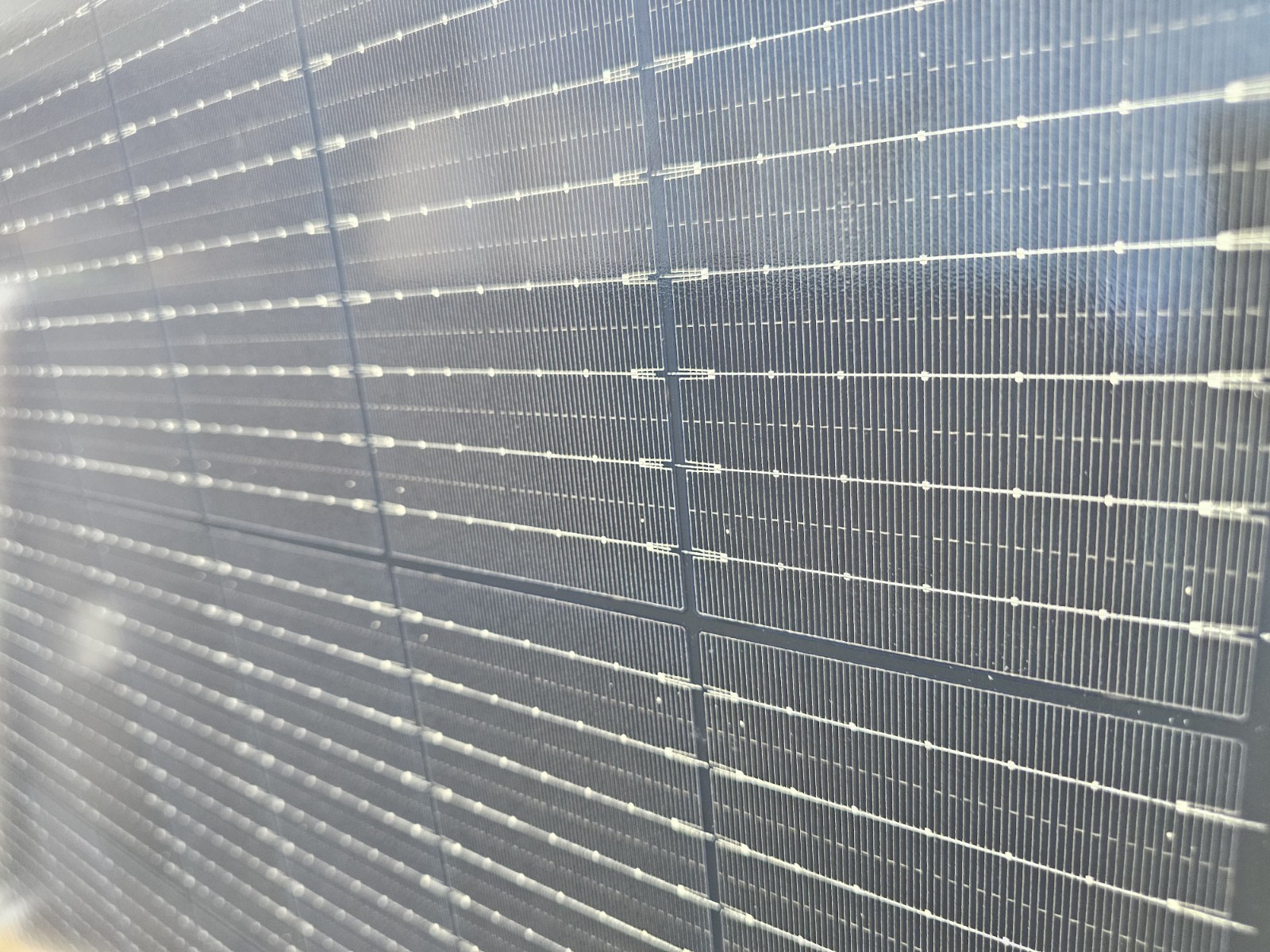 FULL PALLET 31x mSolar 410W Solar Panels NEW – 12.71kW Total Power –…