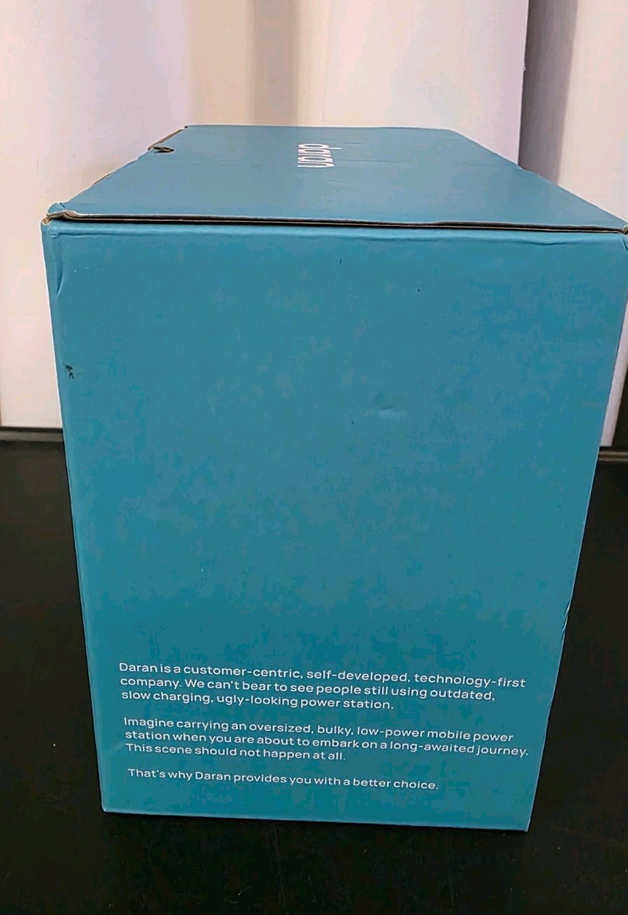 Daran YouYo R100 Lightweight and Compact Portable Power Station 100W