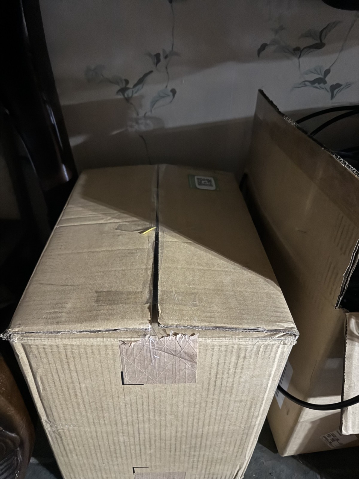 box of 20 Tigo Optimizers