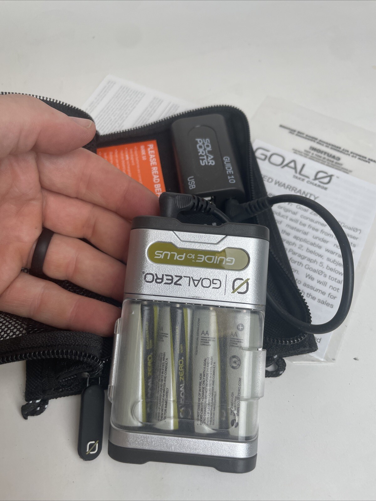 Goal Zero Guide 10 Plus Solar Charging Kit + NOMAD 7 Solar Panel