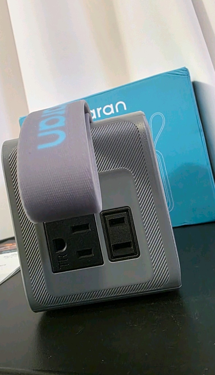 Daran YouYo R100 Lightweight and Compact Portable Power Station 100W