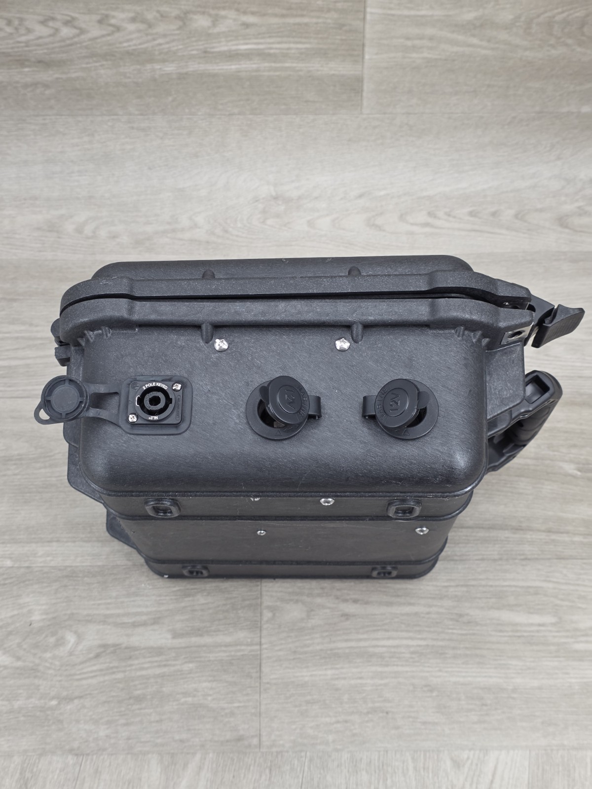 LFP 20 Solar Generator Portable Case With Victron Energy BMV-700