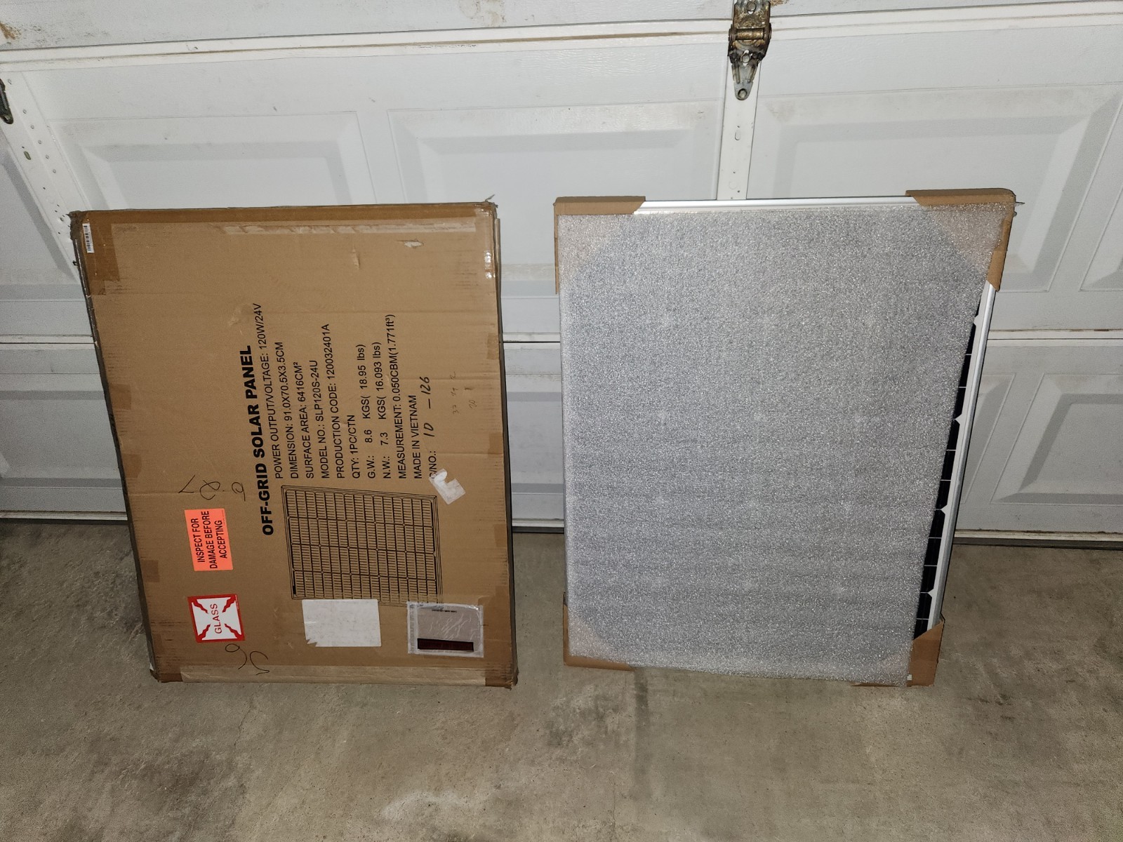 Solarland SPL120S-U(120032401A) 120W/24V Solar Panel.