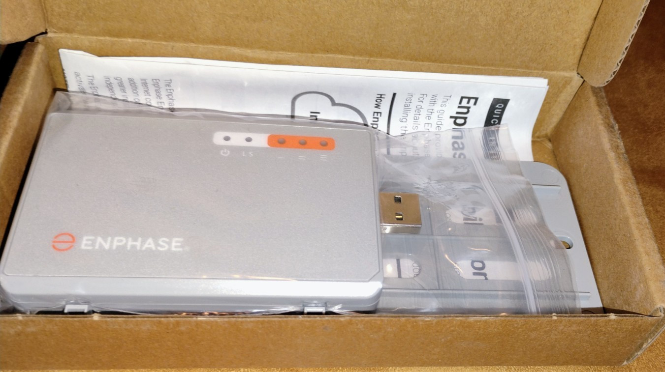 ENPHASE cellmodem-m1-06-sp-05 NEW open box missing the cable