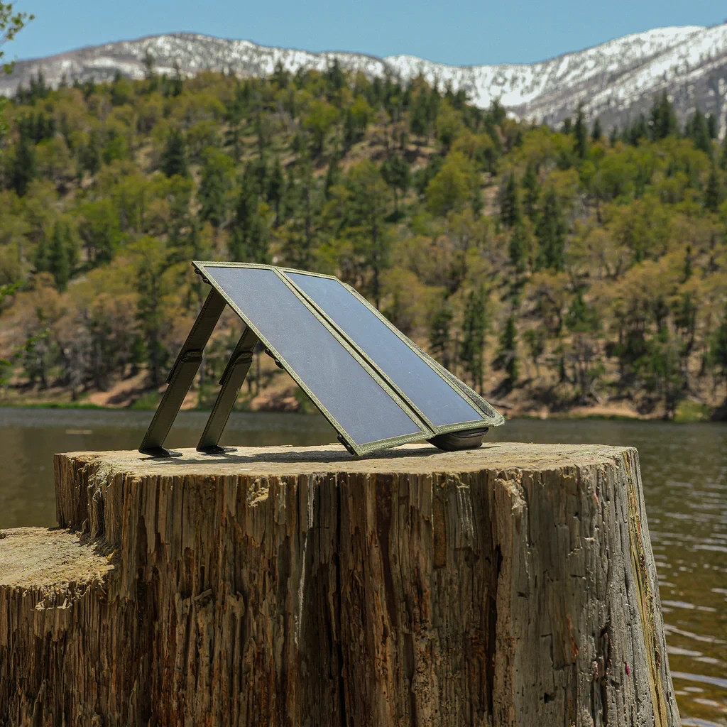 2 Panel Solar Charger (B-Stock)-camping and outdoor use.Generate power anywhere